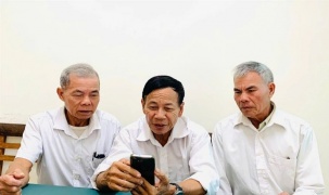 Người cao tuổi - Nhân tố tích cực trong công cuộc chuyển đổi số