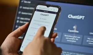 Công chức nhà nước sử dụng tài khoản trí tuệ nhân tạo phải độc lập với tài khoản công vụ