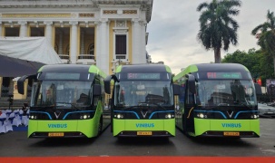 Hà Nội khai trương tuyến buýt điện miễn phí phục vụ tham quan Lăng Bác, Hồ Gươm