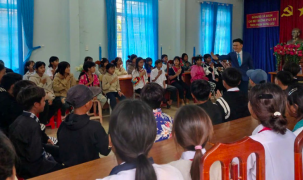 Bổ sung môn Tin học bắt buộc trong CT dự bị đại học: Thu hẹp khoảng cách số