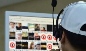 Lên mạng tìm web 