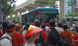 Xe buýt và metro tăng chuyến, chạy xuyên đêm phục vụ Lễ diễu binh, diễu hành