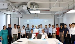 VNNIC và Sở Khoa học và Công nghệ TP.HCM hợp tác đặt mục tiêu 420.000 doanh nghiệp dùng tên miền quốc gia '.vn'
