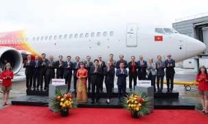 Chủ tịch nước Lương Cường chứng kiến bàn giao tàu bay Boeing đầu tiên cho Vietjet