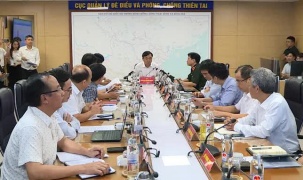 Họp khẩn ứng phó siêu bão Ragasa