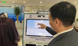 Từ ki-ốt dịch vụ công đến 'văn phòng lưu động' để phục vụ thủ tục hành chính