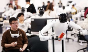Bên trong “trại huấn luyện robot” khổng lồ của Trung Quốc