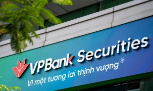 VPBankS chào bán IPO từ ngày 10/10 với giá 33.900 đồng/cp 