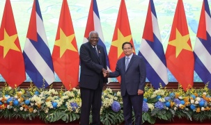 Thủ tướng: Chính phủ Việt Nam sẽ tiếp tục triển khai các biện pháp hỗ trợ Cuba thiết thực, cụ thể