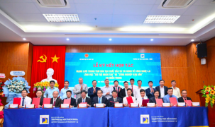Miền Trung ra mắt mạng lưới đào tạo xuất sắc về AI và công nghiệp bán dẫn