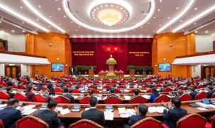 Thông cáo báo chí về ngày làm việc thứ hai Hội nghị Trung ương 13 khoá XIII