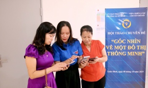 Thúc đẩy “Bình dân học vụ số” từ cơ sở, hướng tới đô thị thông minh