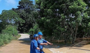 Các nhà mạng căng mình ứng cứu, đảm bảo thông tin liên lạc vùng lũ