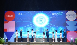 Lan tỏa thông điệp 'Không một mình': Chung tay bảo vệ trẻ em trên không gian mạng