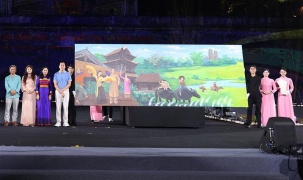 SHB và T&T Group đấu giá 1 tỷ đồng cho bức tranh của họa sĩ Ngô Bá Hoàng để ủng hộ đồng bào vùng lũ