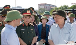 Tổng Bí thư Tô Lâm thăm, động viên nhân dân vùng lũ tại Thái Nguyên