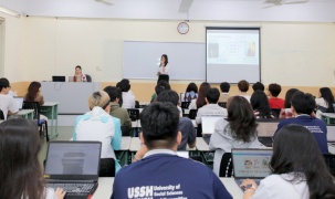 Chứng chỉ giáo dục đại học: Chìa khóa học tập linh hoạt