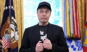 Tesla hợp tác Samsung và TSMC sản xuất Chip AI5 tại Mỹ