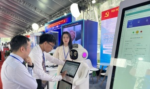 Thành phố đẩy mạnh “phổ cập AI” cho người dân