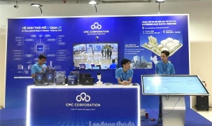 Đặt con người ở trung tâm, bước đột phá chiến lược trong phát triển đất nước