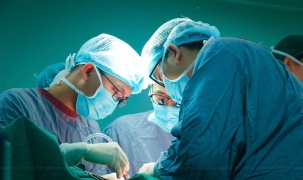 Ghép tạng tại Việt Nam: Từ 'người đi học' đến làm chủ kỹ thuật