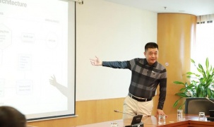 1Office phát triển nền tảng AIaaS giúp doanh nghiệp tự chủ vận hành