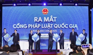 Ra mắt Cổng Pháp luật quốc gia tích hợp AI và định danh số VNeID