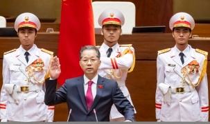 Chánh án Tòa án nhân dân Tối cao Nguyễn Văn Quảng tuyên thệ nhậm chức