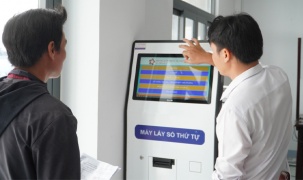 Hà Nội thí điểm kiosk thông minh xác thực, cấp bản sao số tài liệu điện tử