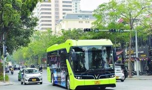 Hà Nội đã chuyển đổi hơn 20% xe buýt sang phương tiện xanh