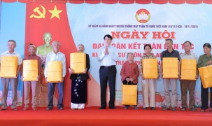 Chủ tịch nước Lương Cường dự Ngày hội Đại đoàn kết toàn dân tại Đà Nẵng