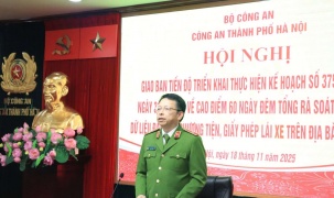 Công an thành phố Hà Nội tổ chức giao ban tiến độ triển khai thực hiện cao điểm 60 ngày đêm tổng rà soát, làm sạch dữ liệu đăng ký phương tiện, giấy phép lái xe trên địa bàn Thành phố