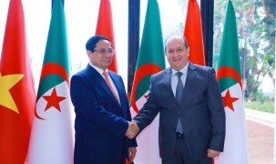 TUYÊN BỐ CHUNG VỀ THIẾT LẬP QUAN HỆ ĐỐI TÁC CHIẾN LƯỢC GIỮA NƯỚC CỘNG HÒA XÃ HỘI CHỦ NGHĨA VIỆT NAM VÀ NƯỚC CỘNG HÒA ALGERIA DÂN CHỦ VÀ NHÂN DÂN