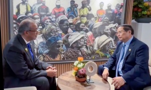 Thủ tướng đề nghị WHO hỗ trợ phòng ngừa dịch bệnh sau bão lũ lịch sử