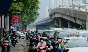 Hà Nội dự kiến cấm xe máy xăng tại 9 phường nội đô từ 1/7/2026