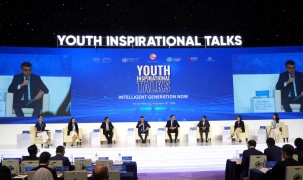 Giới trẻ Việt Nam đối thoại về AI với đại diện WEF