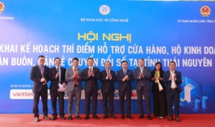 Khởi động Chương trình thí điểm hỗ trợ cửa hàng, hộ kinh doanh chuyển đổi số