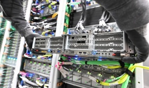 Amazon thách thức các đối thủ cạnh tranh bằng 'Nhà máy AI' Nvidia tại chỗ