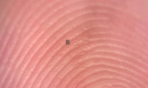 Robot nhỏ nhất thế giới, gần như 