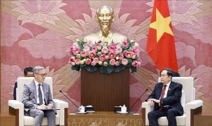 Chủ tịch Quốc hội Trần Thanh Mẫn tiếp Bộ trưởng Ngoại giao Lào