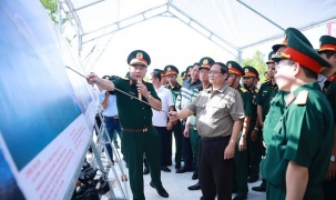 Thủ tướng kiểm tra, đôn đốc một số dự án hạ tầng chiến lược tại Cà Mau