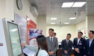 Xã đầu tiên của tỉnh Hưng Yên có robot AI hỗ trợ người dân làm thủ tục hành chính