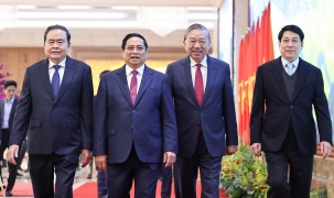 Tổng Bí thư Tô Lâm và các đồng chí lãnh đạo chủ chốt dự Hội nghị toàn quốc Chính phủ và chính quyền địa phương