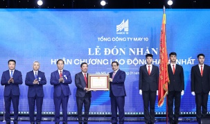 Thủ tướng: Phát triển ngành công nghiệp thời trang, biến dệt may Việt Nam thành thương hiệu toàn cầu