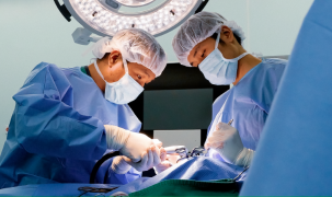 Gần 3 thập kỷ sống chung với khuỷu tay biến dạng, người đàn ông hồi phục vận động ngoạn mục nhờ công nghệ in 3D