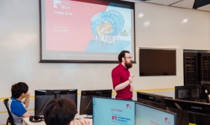 BUV ra mắt học bổng mới, giải 