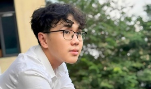 Thủ khoa Tin học toàn quốc luyện code 8-10 tiếng mỗi ngày