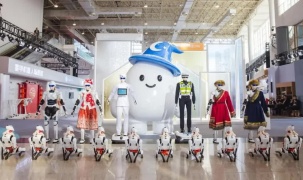 Hãng xe Trung Quốc ra mắt hệ sinh thái robot hình người đa nhiệm, nói được 10 ngôn ngữ