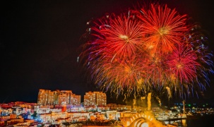 Sun Group và hơn 2 năm bền bỉ thắp sáng bầu trời Phú Quốc với “thiên hà pháo hoa”