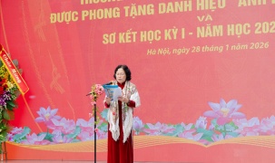 Trường Tiểu học Đoàn Thị Điểm được phong tặng danh hiệu Anh hùng Lao động